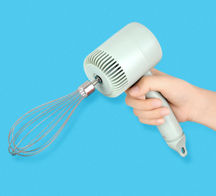 Wireless electric egg beater