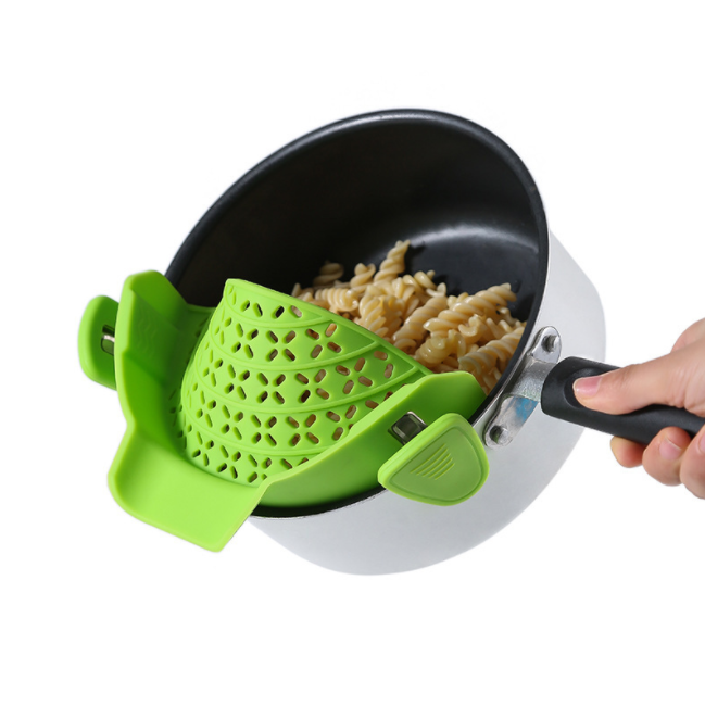 Silicone Clip-On Colander Kitchen Pasta Food Snap Strainer with 1 Anti-Spill Soup Funnel,Hands-Free Heat Resistant Drainer Filter Pour Spout